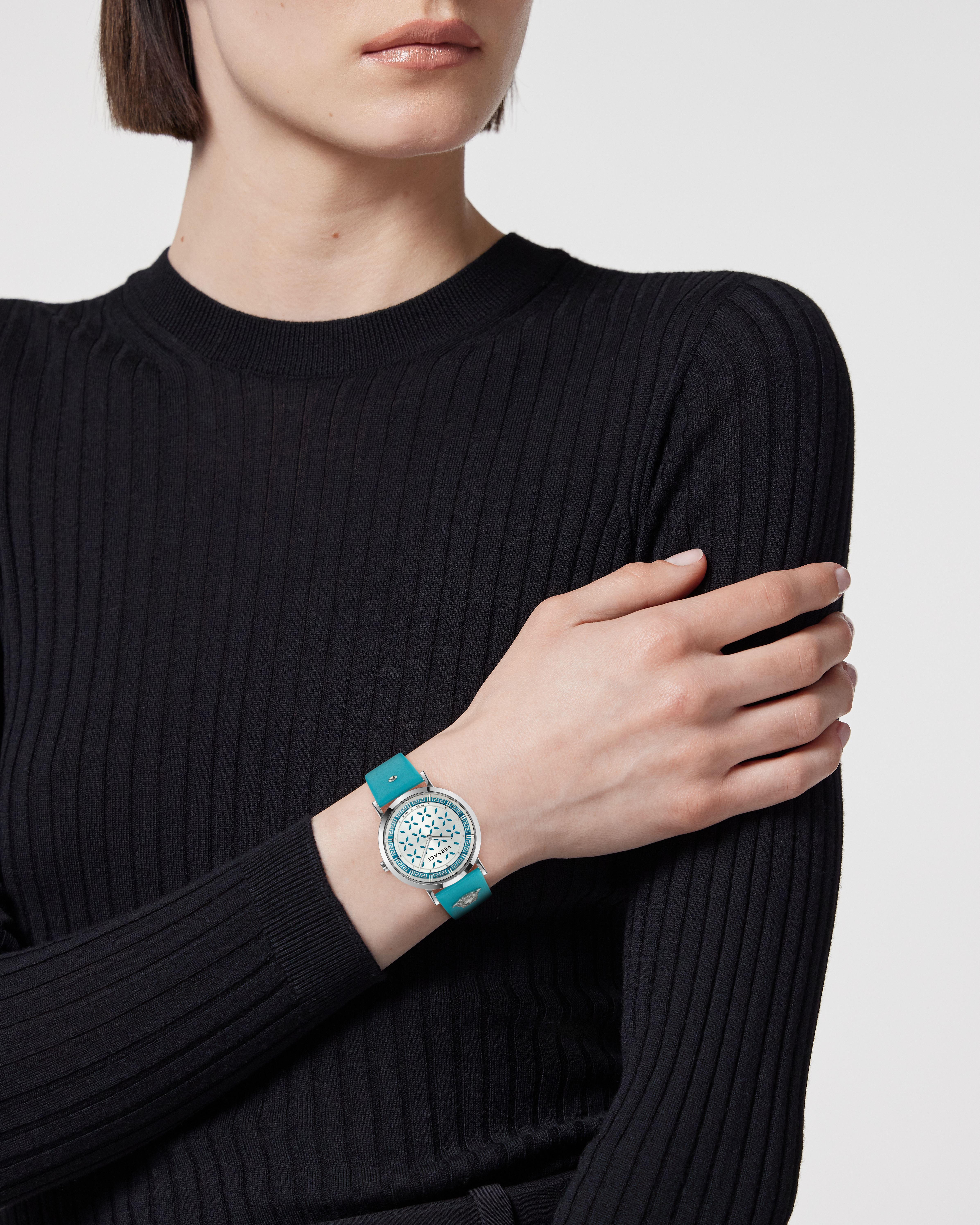 Pre-owned Versace Blue Womens Analogue Watch Generation Ve3m00823